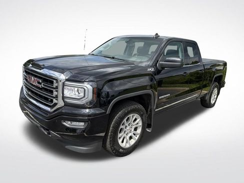 Used 2018 GMC Sierra 1500 SLE w/ SLE Value Package AWD/4WD image 3