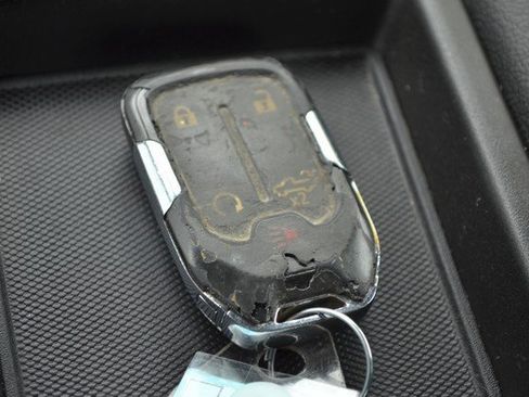 Used 2020 Chevrolet Silverado 1500 RST image 26