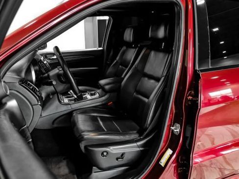 Used 2020 Jeep Grand Cherokee High Altitude AWD/4WD image 28