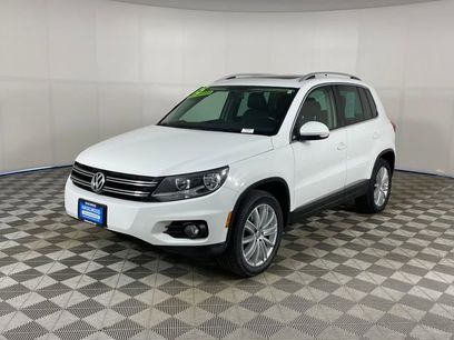 Used 2015 Volkswagen Tiguan SE