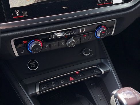 New 2025 Audi Q3 2.0T Premium Plus image 14