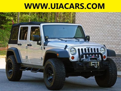 Used 2008 Jeep Wrangler Unlimited Rubicon w/ Dual Top Group image 4