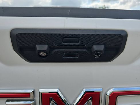 Certified 2023 GMC Sierra 1500 Denali AWD/4WD image 13