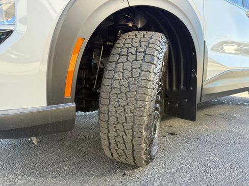 New 2026 Mitsubishi Outlander Trail Edition image 32