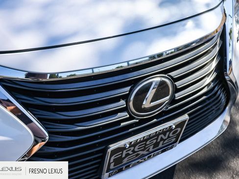 Used 2016 Lexus ES 350 w/ Navigation System Package FWD image 11