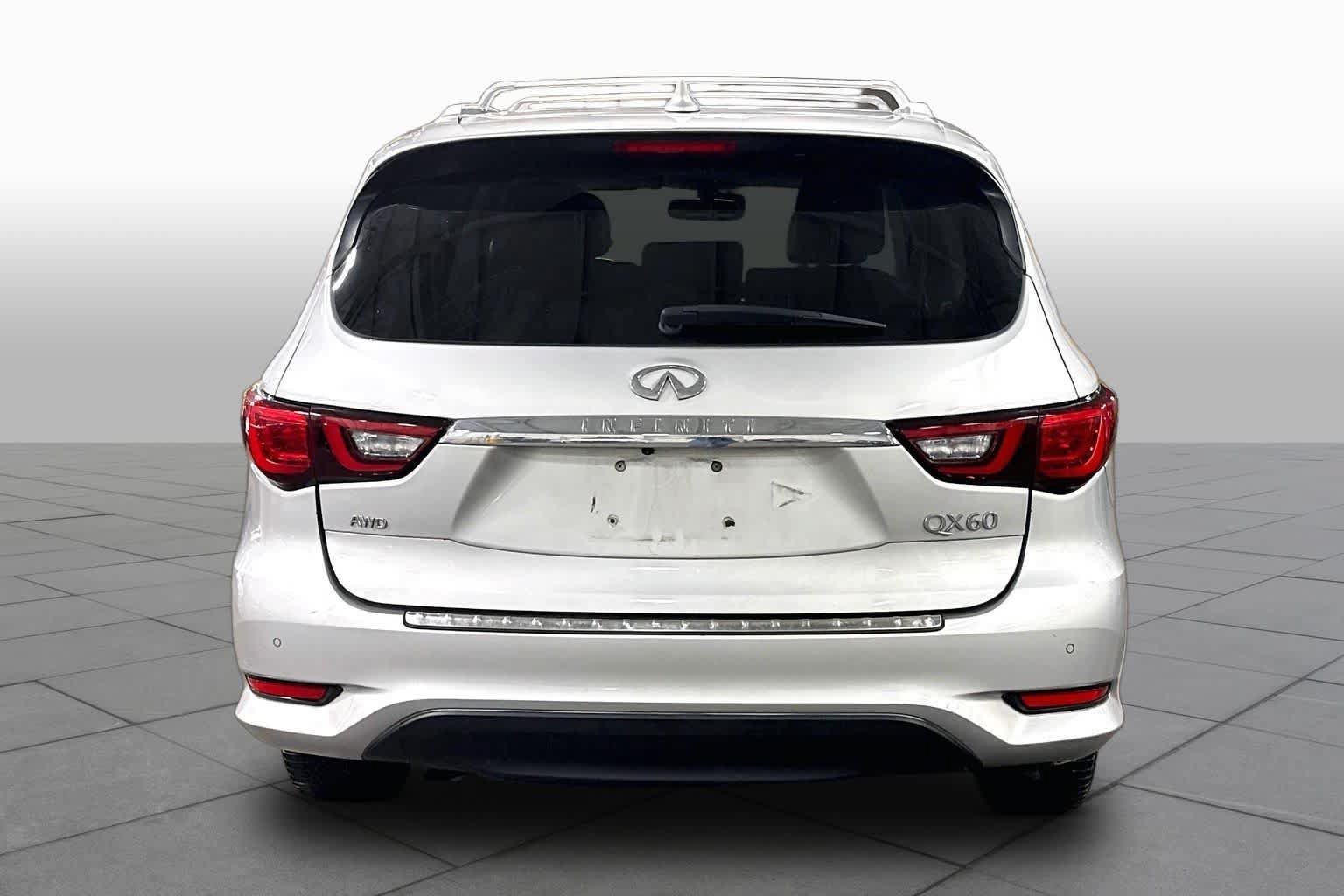 Used 2020 INFINITI QX60 Luxe w/ Essential Package AWD/4WD image 5