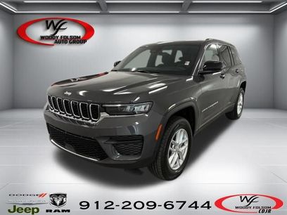 New 2026 Jeep Grand Cherokee Laredo