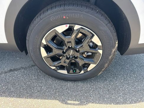 New 2025 Kia Sorento S w/ Panoramic Sunroof Package image 19