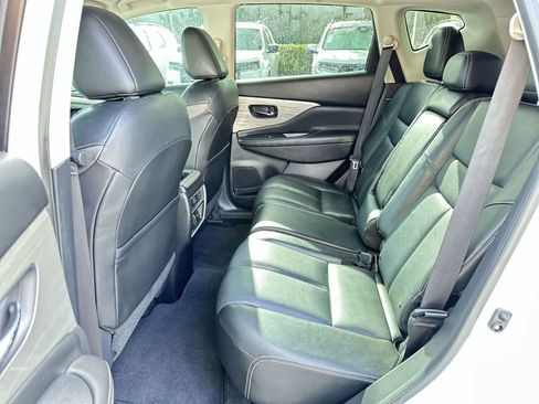 Used 2018 Nissan Murano SL w/ Midnight Edition Package image 15
