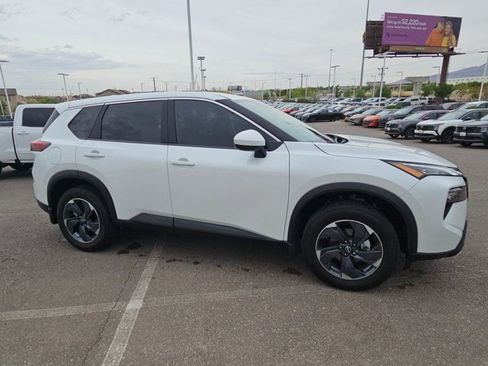 Certified 2026 Nissan Rogue SV image 9