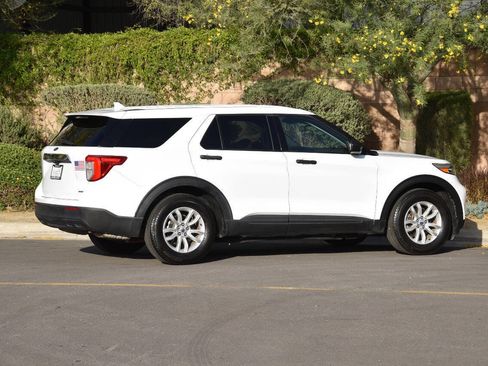 Used 2020 Ford Explorer 2WD image 14