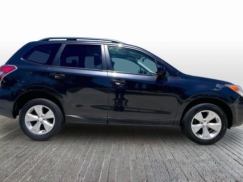 Used 2016 Subaru Forester 2.5i Premium AWD/4WD image 8