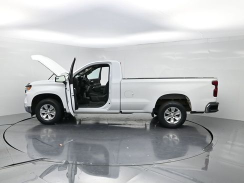 Used 2022 Chevrolet Silverado 1500 W/T RWD image 29