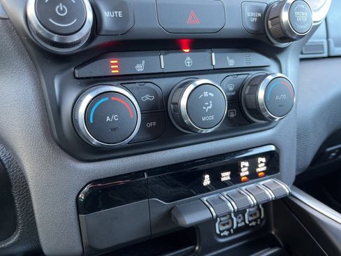 Used 2022 RAM 1500 Big Horn image 39