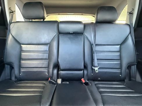 Used 2016 Kia Sorento SX image 22