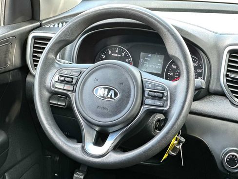 Used 2017 Kia Sportage LX AWD/4WD image 27