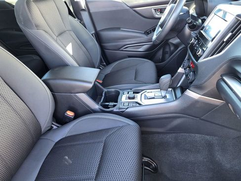 Used 2023 Subaru Forester Premium image 10