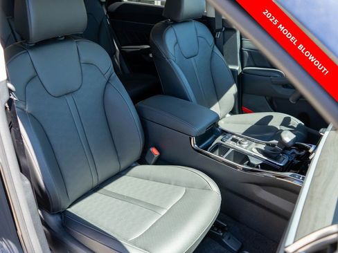 New 2025 Kia Sorento SX AWD/4WD image 9