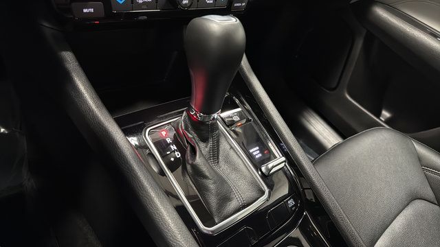 Certified 2025 Jeep Compass Limited AWD/4WD image 17