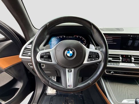Used 2022 BMW X7 M50i w/ Executive Package AWD/4WD image 42