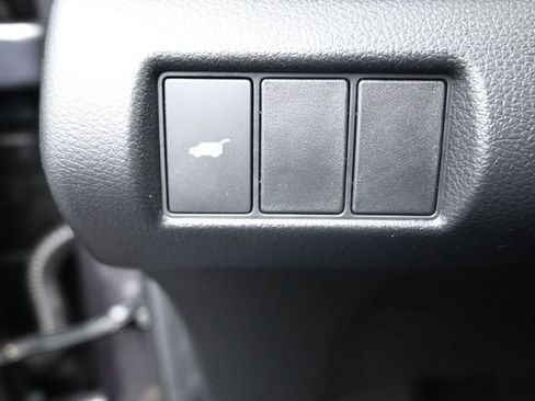 Certified 2026 Honda Pilot Touring image 16