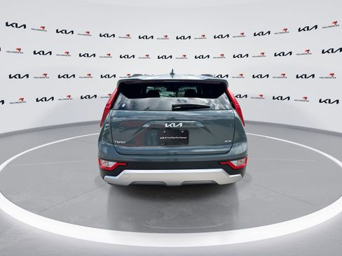 Used 2024 Kia Niro EX image 7