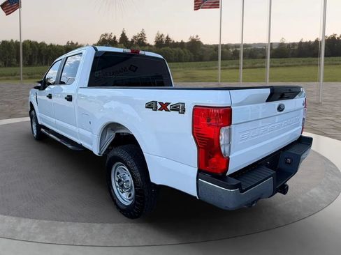 Used 2020 Ford F250 XL w/ Power Equipment Group AWD/4WD image 3