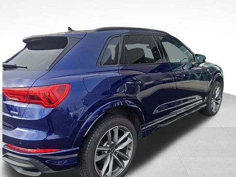 Used 2023 Audi Q3 2.0T Premium Plus AWD/4WD image 17