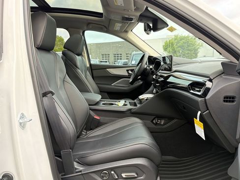New 2026 Acura MDX w/ Technology Package FWD image 19