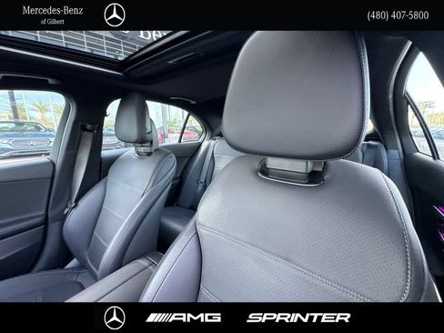 Used 2024 Mercedes-Benz C 300 Sedan image 17