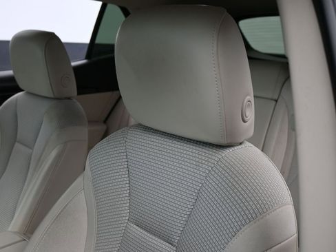 Used 2023 Buick Envision Preferred image 16