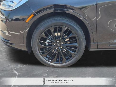 Used 2023 Lincoln Corsair Reserve w/ Equipment Group 201A AWD/4WD image 34