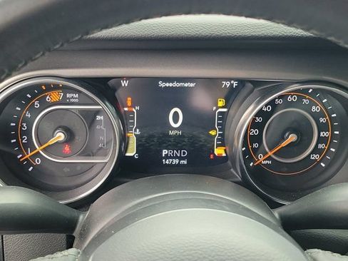 Used 2021 Jeep Wrangler Sport AWD/4WD image 23