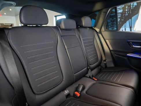 Certified 2026 Mercedes-Benz GLC 300 4MATIC image 31