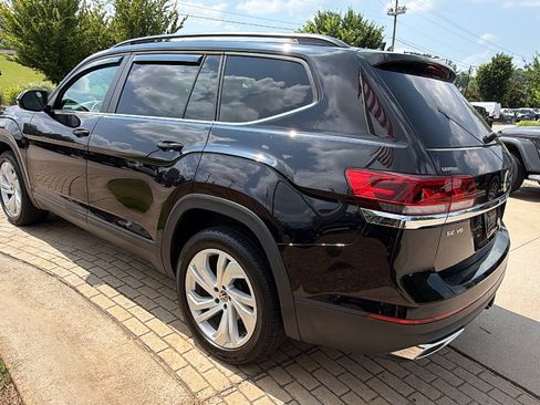 Used 2023 Volkswagen Atlas SE AWD/4WD image 10