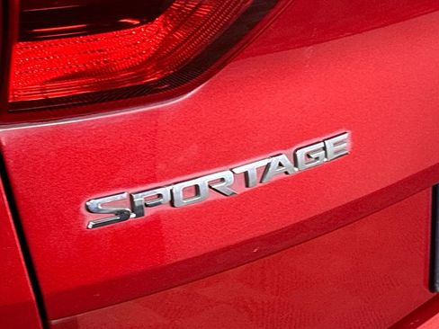 Used 2017 Kia Sportage LX AWD/4WD image 23