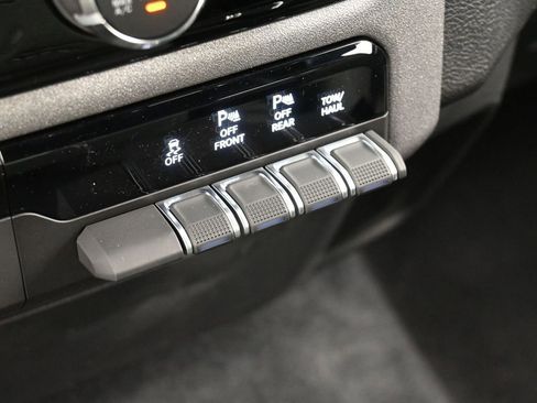 Used 2026 RAM 1500 Tradesman AWD/4WD image 21