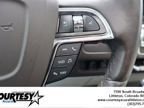 Used 2021 Lincoln Navigator Black Label w/ Special Edition Package AWD/4WD image 12