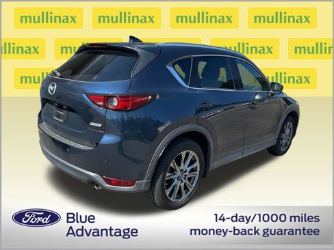 Used 2019 MAZDA CX-5 Signature AWD/4WD image 3