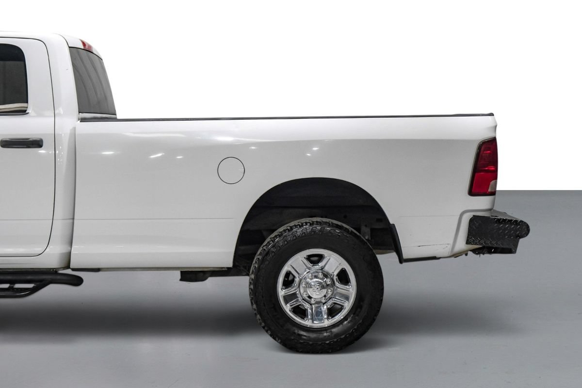 Used 2014 RAM 2500 Tradesman w/ Chrome Appearance Group AWD/4WD image 11