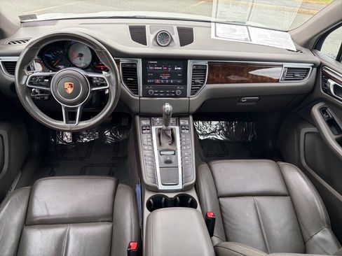 Used 2018 Porsche Macan S AWD/4WD image 16