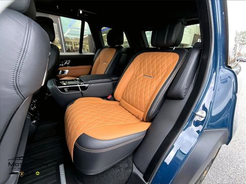 Used 2021 Land Rover Range Rover SV Autobiography Dynamic image 23