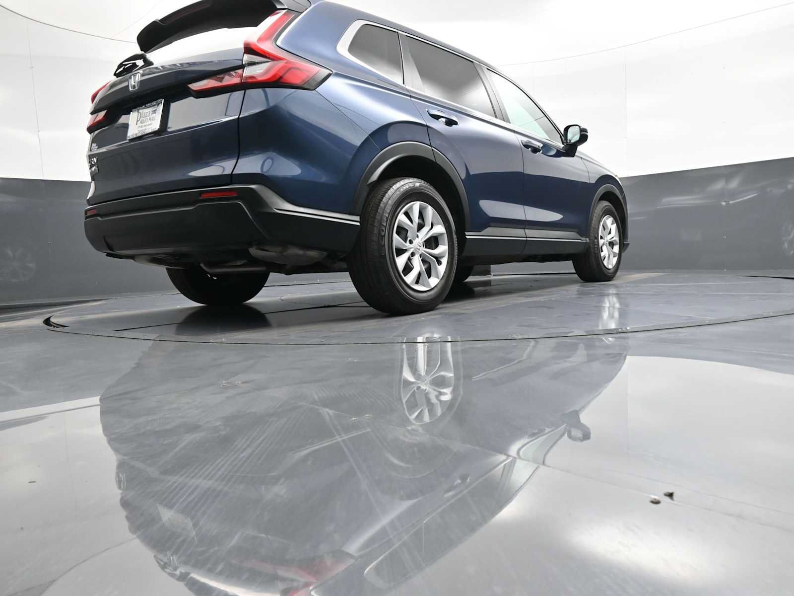 Certified 2025 Honda CR-V LX image 29