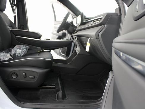 New 2026 Buick Enclave Sport Touring w/ Power Package image 25