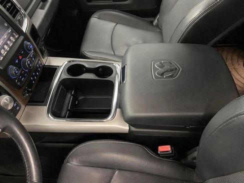 Used 2017 RAM 1500 Laramie image 21