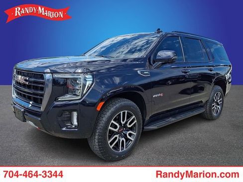 Used 2024 GMC Yukon AT4 w/ Technology Package AWD/4WD image 1