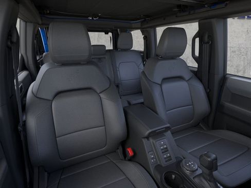 New 2025 Ford Bronco Big Bend w/ Black Diamond Package AWD/4WD image 10
