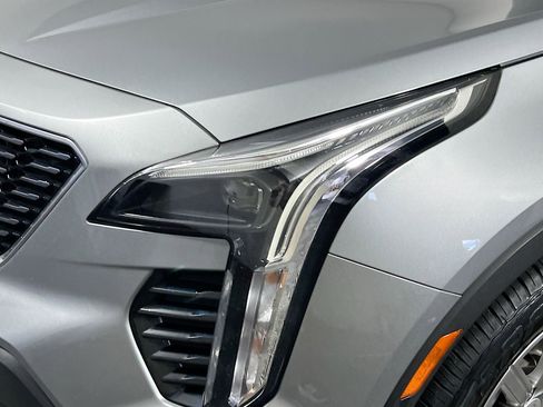 Used 2023 Cadillac XT4 Premium Luxury FWD image 11