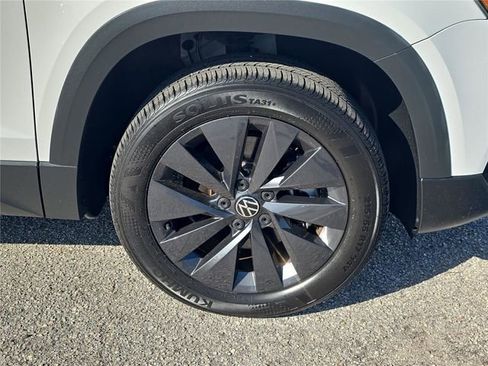 Used 2022 Volkswagen Taos S w/ IQ Drive S Package FWD image 6