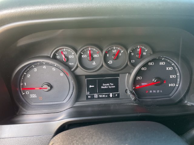 Used 2019 Chevrolet Silverado 1500 Custom Trail Boss w/ Custom Convenience Package AWD/4WD image 17